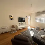 White Homes • Point Appartement