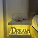 White Homes • Point Apartament *