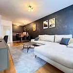 White Homes • Point *