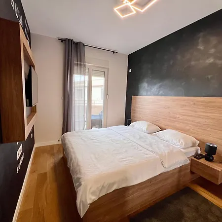 White Homes • Point * Podgorica