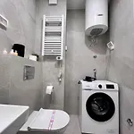 アパート White Homes • Point *
