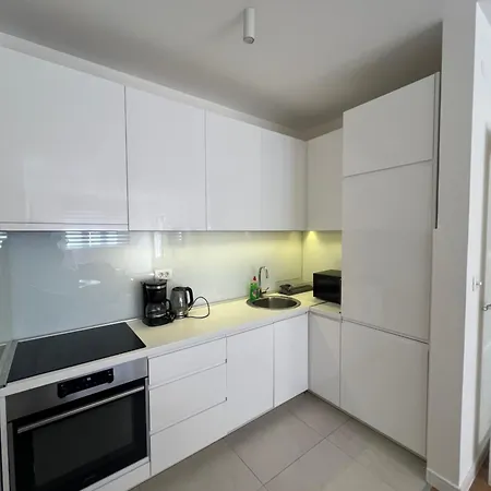 White Homes • Point * Podgorica