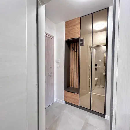 Апартаменти White Homes • Point