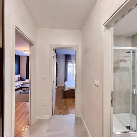 Апартаменти White Homes • Point *