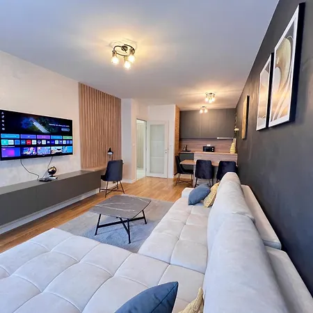 White Homes • Point * Podgorica