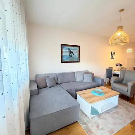 White Homes • Point Appartement