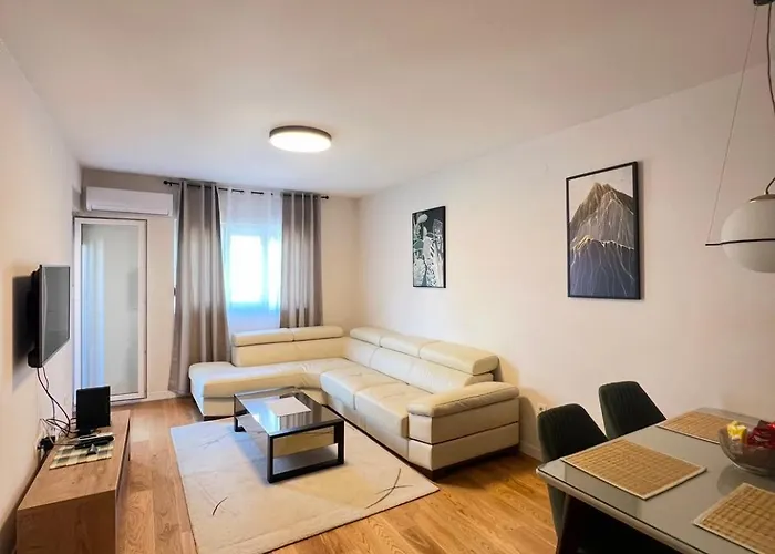 White Homes • Point Podgorica