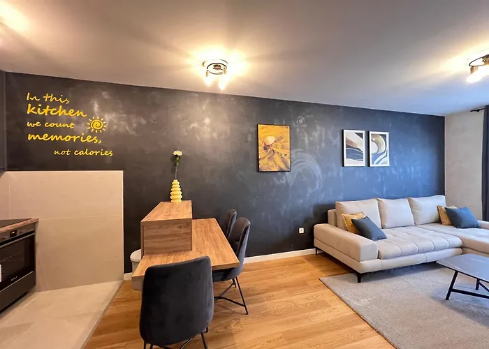 White Homes • Point Apartment *